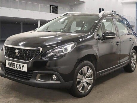 Peugeot 2008 ACTIVE 8