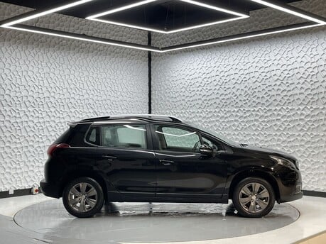 Peugeot 2008 ACTIVE 8