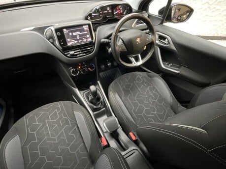 Peugeot 2008 ACTIVE 14