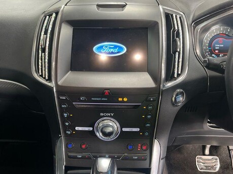 Ford Edge ST-LINE 6