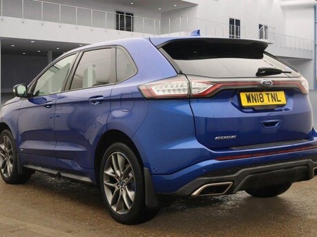 Ford Edge ST-LINE 10