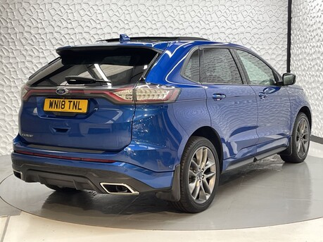 Ford Edge ST-LINE 7