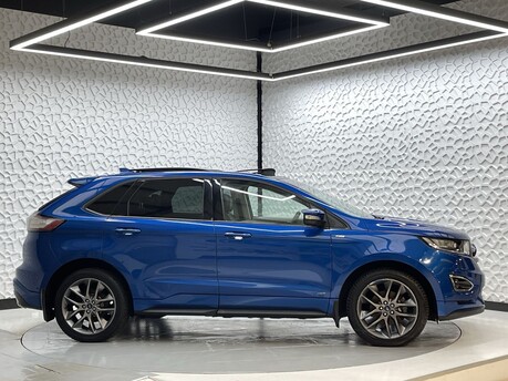 Ford Edge ST-LINE 8