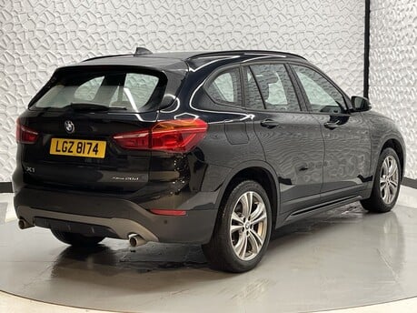 BMW X1 XDRIVE20D SPORT 7