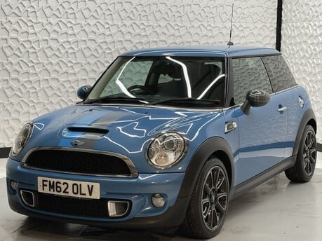 Mini Hatch COOPER S BAYSWATER 3