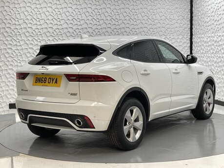 Jaguar E-Pace R-DYNAMIC S 7