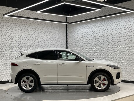 Jaguar E-Pace R-DYNAMIC S 8