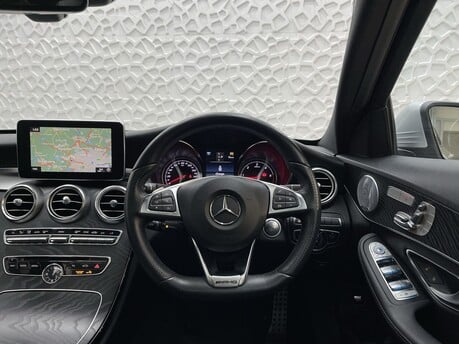 Mercedes-Benz C Class C 220 D 4MATIC AMG LINE PREMIUM PLUS 18