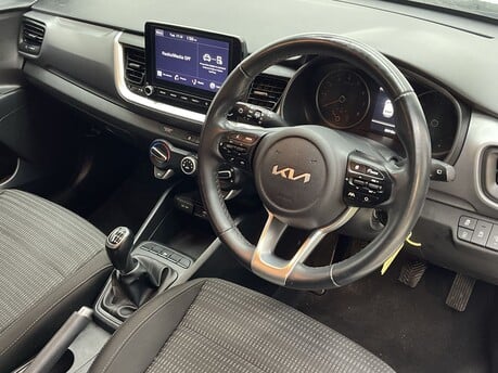 Kia Stonic 2 10