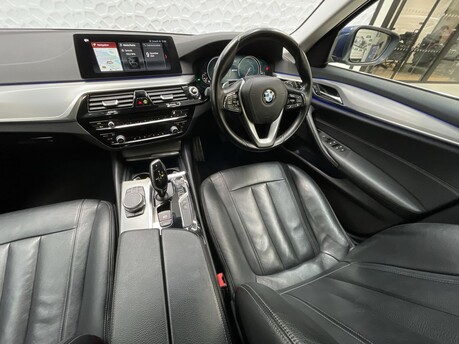 BMW 5 Series 530E SE 14