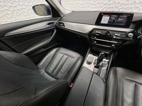 BMW 5 Series 530E SE 15