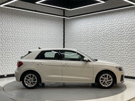 Audi A1 SPORTBACK TFSI SPORT 8