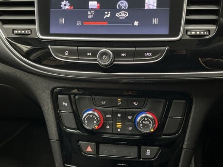 Vauxhall Mokka X DESIGN NAV 28