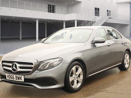 Mercedes-Benz E Class E 220 D SE PREMIUM 7