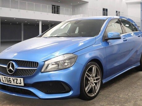 Mercedes-Benz A Class A 180 D AMG LINE 11