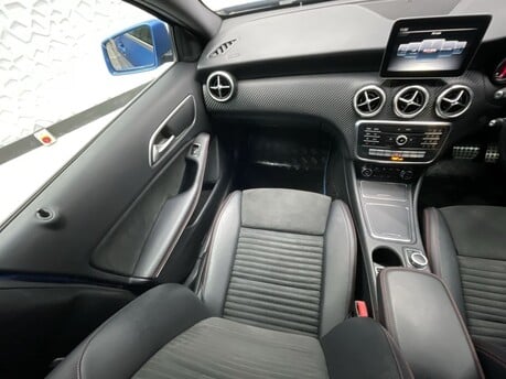 Mercedes-Benz A Class A 180 D AMG LINE 15