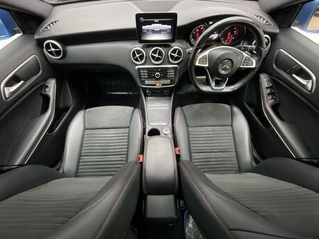 Mercedes-Benz A Class A 180 D AMG LINE 17