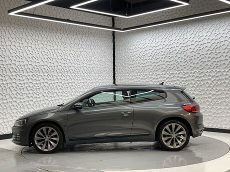 Volkswagen Scirocco GT TSI BLUEMOTION TECHNOLOGY DSG 4