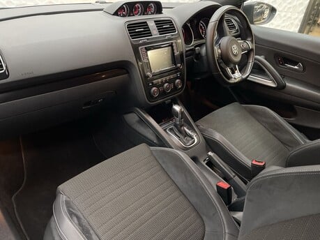 Volkswagen Scirocco GT TSI BLUEMOTION TECHNOLOGY DSG 11