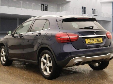 Mercedes-Benz GLA GLA 200 D SPORT PREMIUM PLUS 8