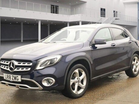 Mercedes-Benz GLA GLA 200 D SPORT PREMIUM PLUS 7