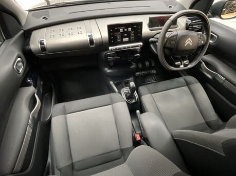 Citroen C4 Cactus PURETECH FLAIR 16