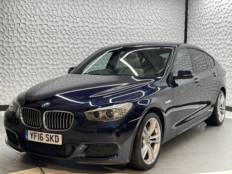 BMW 5 Series 520D M SPORT GRAN TURISMO 3