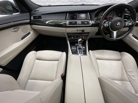 BMW 5 Series 520D M SPORT GRAN TURISMO 16