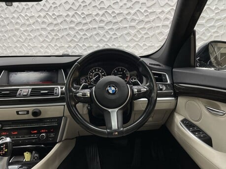 BMW 5 Series 520D M SPORT GRAN TURISMO 18