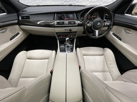 BMW 5 Series 520D M SPORT GRAN TURISMO 17