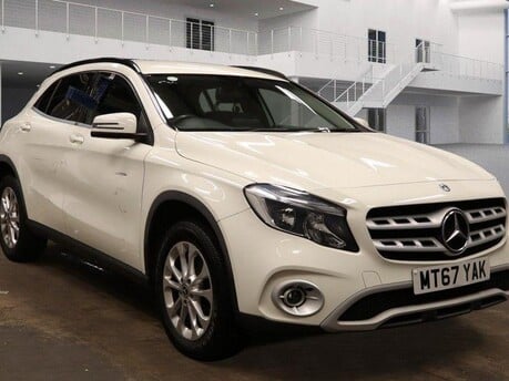 Mercedes-Benz GLA GLA 200 D SE