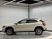 Mercedes-Benz GLA GLA 200 D SE 4