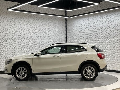 Mercedes-Benz GLA GLA 200 D SE 4