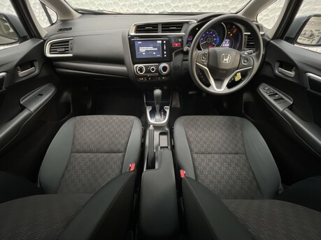 Honda Jazz I-VTEC SE NAVI 17