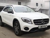 Mercedes-Benz GLA GLA 180 URBAN EDITION 1