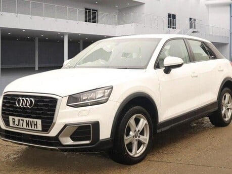 Audi Q2 TFSI SPORT 7