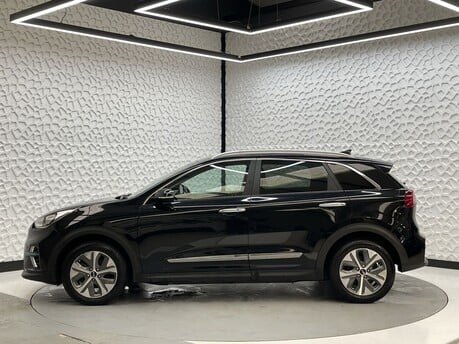 Kia Niro FIRST EDITION 4