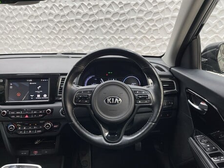 Kia Niro FIRST EDITION 18