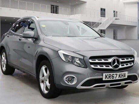 Mercedes-Benz GLA GLA 200 D SPORT