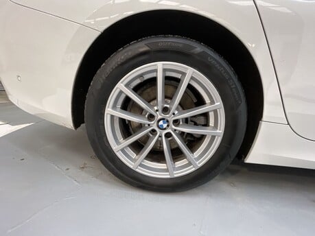 BMW 3 Series 330E SE PRO 43