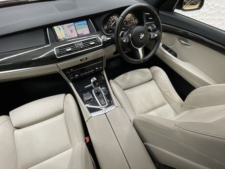 BMW 5 Series 520D M SPORT GRAN TURISMO 14