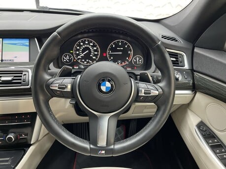 BMW 5 Series 520D M SPORT GRAN TURISMO 18