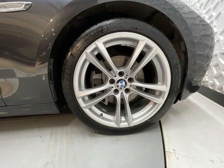 BMW 5 Series 520D M SPORT GRAN TURISMO 45