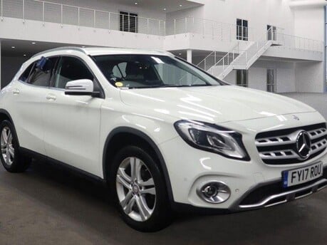 Mercedes-Benz GLA GLA 200 D SPORT PREMIUM