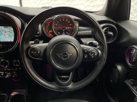 Mini Hatch COOPER S SPORT 18