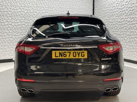 Maserati Levante D V6 6