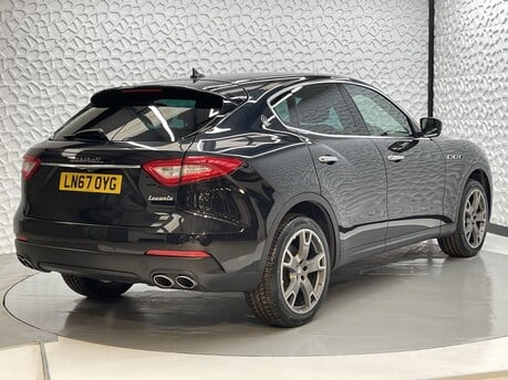 Maserati Levante D V6 7