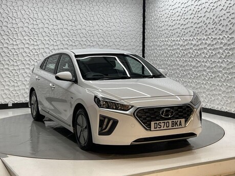 Hyundai IONIQ PREMIUM MHEV