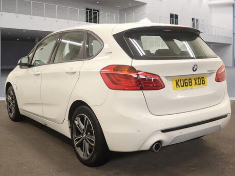 BMW 2 Series 225XE SPORT ACTIVE TOURER 10