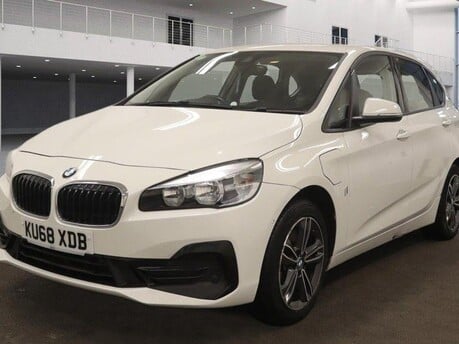 BMW 2 Series 225XE SPORT ACTIVE TOURER 8